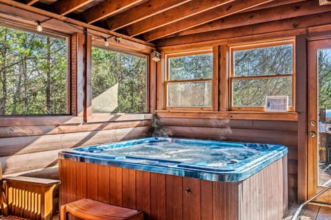 Fox n Socks by Avada Properties House in Pigeon Forge