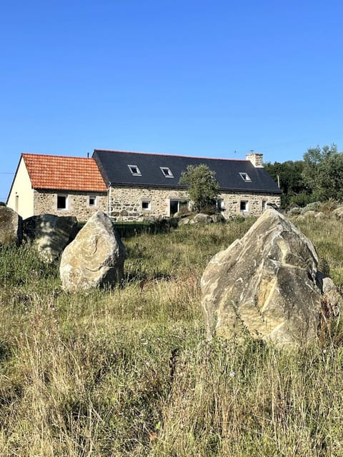 Property building, Day, Natural landscape