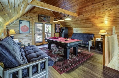 Bear Mountain Hideaway by Avada Properties House in Sevierville