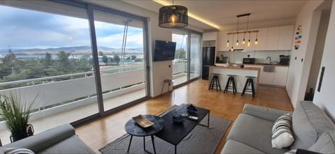 Communal lounge/ TV room, Natural landscape, TV and multimedia, View (from property/room), Living room, Seating area