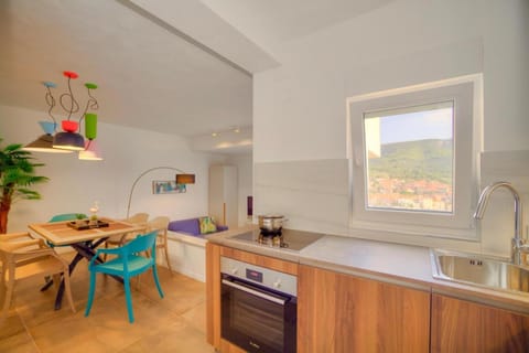 Best Sea View Apartment in Jelsa Apartment in Dubrovnik-Neretva County