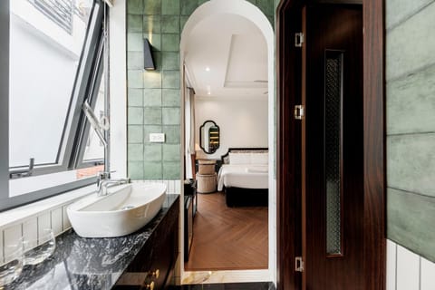Toilet, Bathroom, Bath