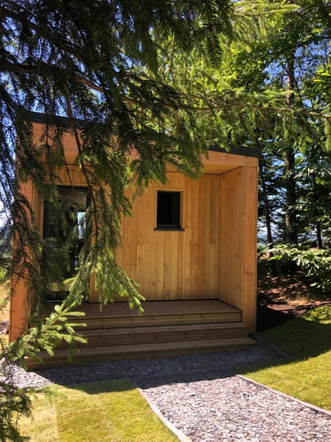 Facade/entrance, Garden, View (from property/room), Garden view