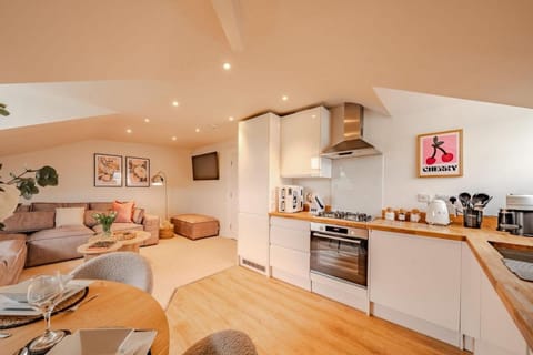 Top Floor - Pavilion View Apartment Apartment in High Peak District