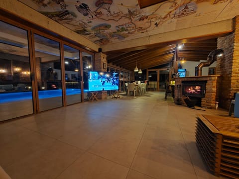 Macedonium Luxury Villa with big pool & Fireplace Villa in Greater Skopje, North Macedonia
