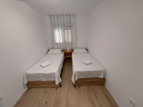 Apartments Babić Apartment in Okrug Gornji