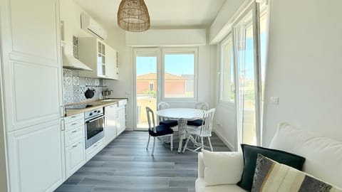 SE169 - Senigallia, trilocale fronte mare con aria condizionata Apartment in Senigallia