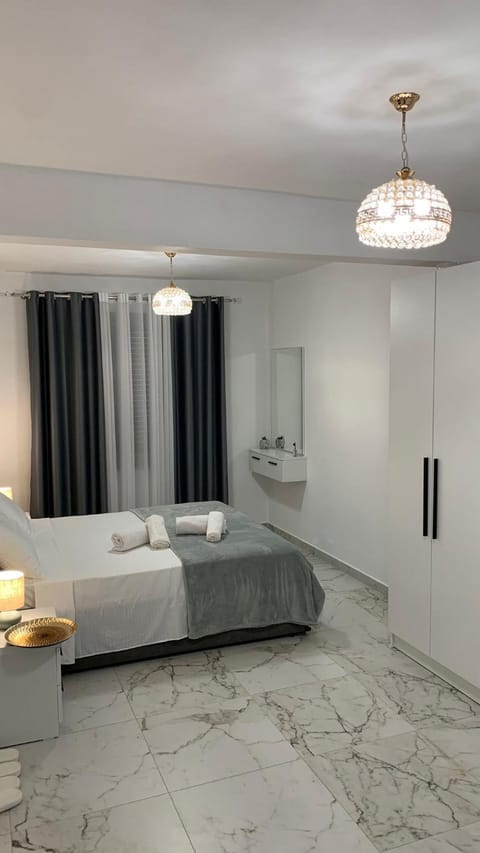 Rozafa Guest Room Center Hotel in Montenegro