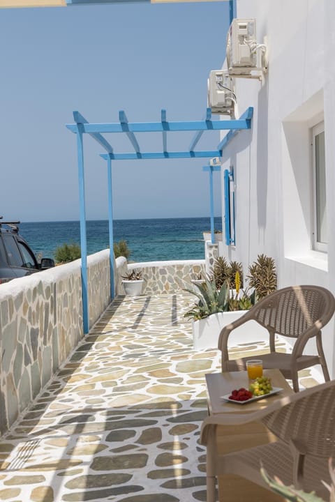 Patio, Day, Natural landscape, Balcony/Terrace, Sea view