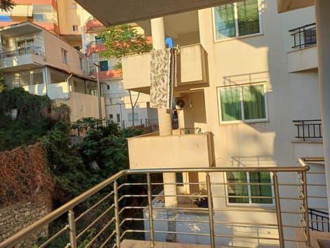 Property building, Balcony/Terrace