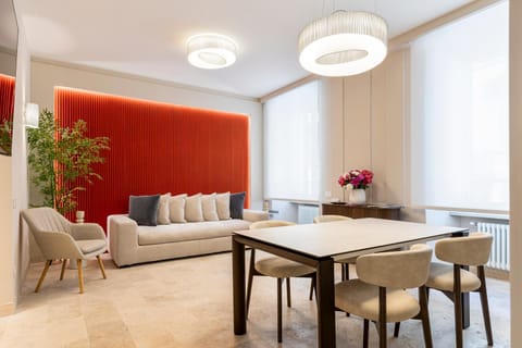 Living room, Seating area, Dining area