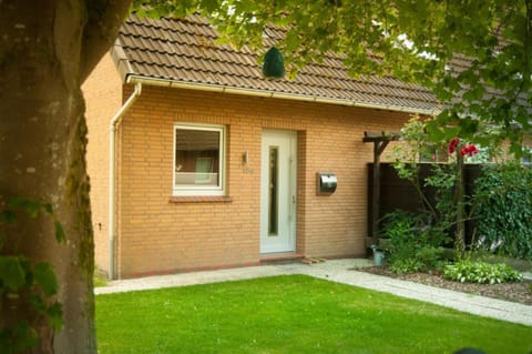 Property building, Spring, Day