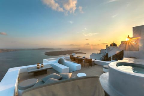 View (from property/room), Balcony/Terrace, Dining area, Sea view, Sunset