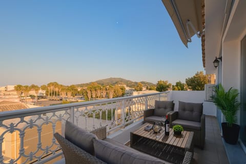 Property building, Patio, Day, View (from property/room), Balcony/Terrace