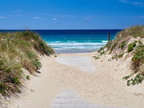 Off site, Activities, Fishing, Windsurfing, Hiking, Sea view, Sports