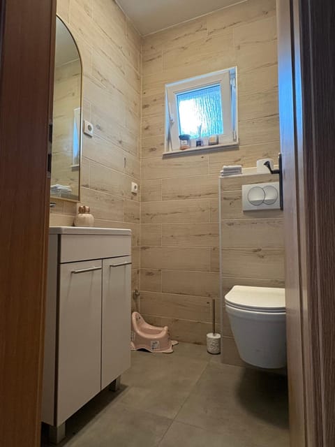 Apartments Parcela Bed and Breakfast in Šibenik-Knin County, Croatia