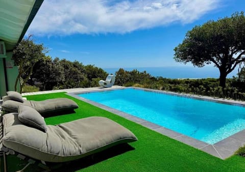 Patio, Day, Natural landscape, Garden, Garden, Balcony/Terrace, Living room, Seating area, Garden view, Pool view, Sea view, Swimming pool, sunbed