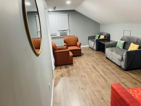 Holiday Home 7865LL House in Niagara Falls