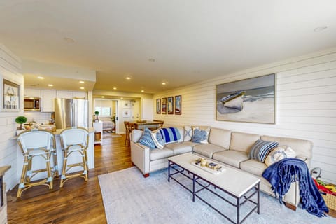 Sea Colony --- 203 Island House Rd Apartment in Sea Colony