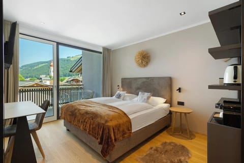 Appartments Hofer Zimmer Bergnest Bed and Breakfast in Prags