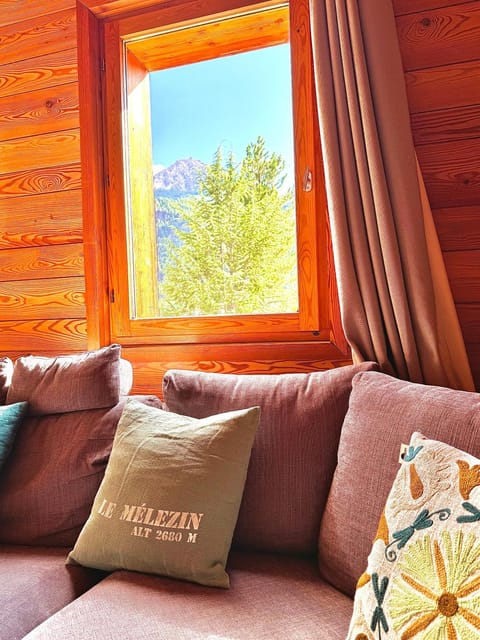 Chalet Serre Chevalier 160m2 9 pers - Sauna, 5 chambres Chalet in Saint-Chaffrey