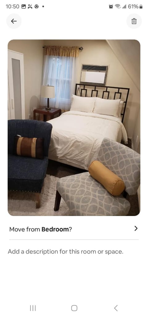 Bed, Photo of the whole room, Seating area