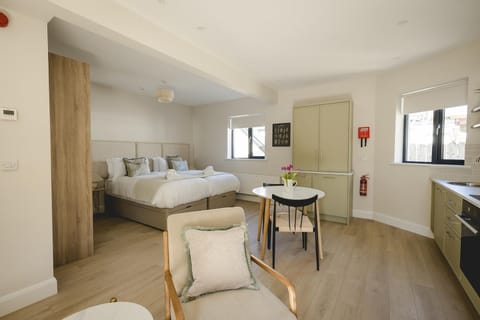 Seating area, Bedroom