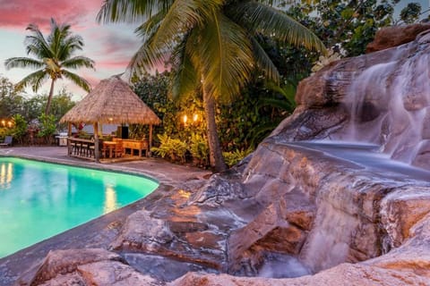 Big Island Aloha Pearl House by Coldwell Banker Island Vacations House in Holualoa