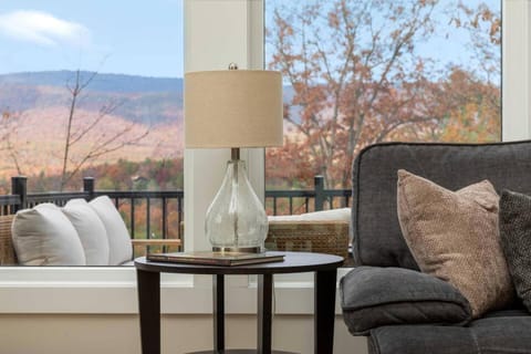 Valley View House in Basye