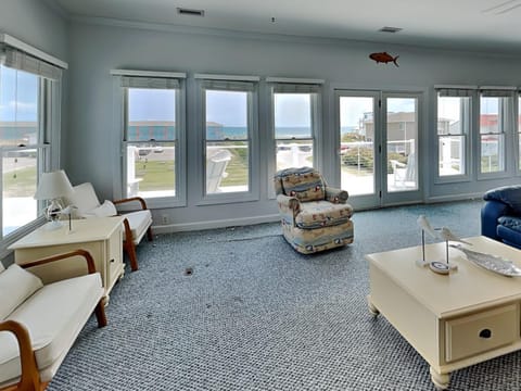 Nice Catch House in Topsail Beach