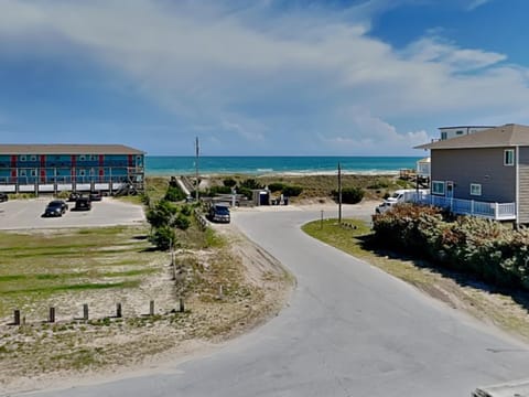 Nice Catch House in Topsail Beach