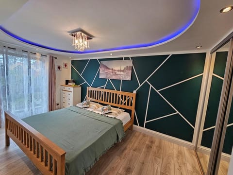 Allan & Ella House House in Perth