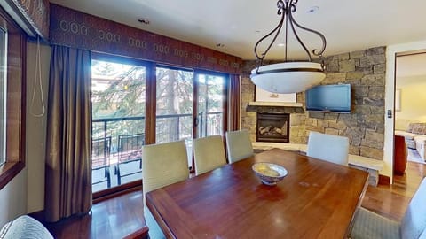 Crestwood 3106 Premier 4 Bedroom House in Snowmass Village