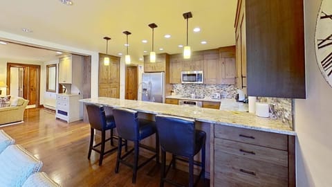 Crestwood 3106 Premier 4 Bedroom House in Snowmass Village