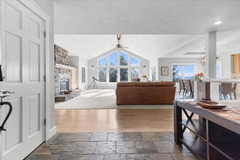 Eagle View Retreat House in Kootenai County