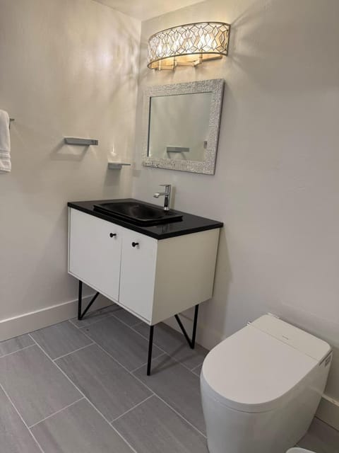 The Signature room with 2 King Beds House in Bisbee