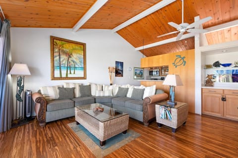 Big Island Keauhou Resort 125 by Coldwell Banker Island Vacations Apartment in South Kona