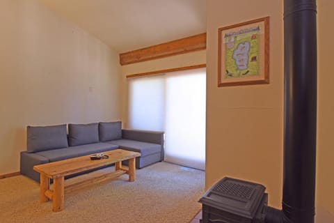 A Golden Getaway Pool Hot Tub Tennis & More House in Northstar Drive