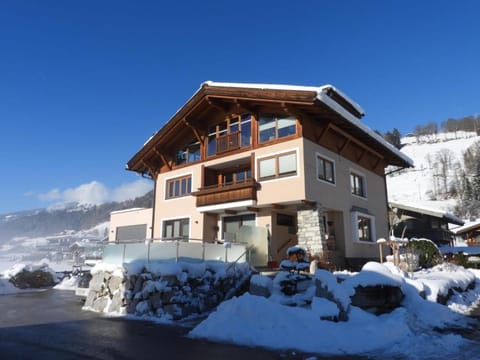 Ferienwohnung Ingrid Hörbiger Apartment in Salzburgerland