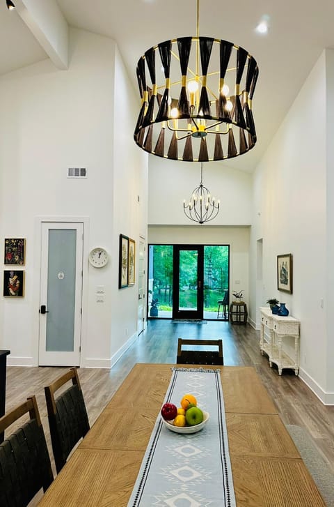 Facade/entrance, Living room