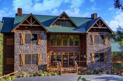 Grand View Lodge, free tickets, no catch! House in Pigeon Forge