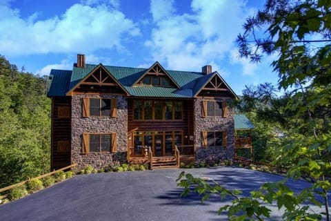 Grand View Lodge, free tickets, no catch! House in Pigeon Forge