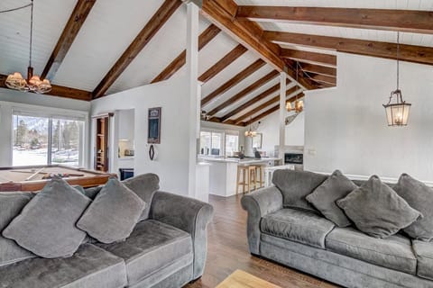 Lucerne Lake House - Ski Lease 30plus Days House in South Lake Tahoe