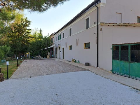 Property building, Day, Inner courtyard view