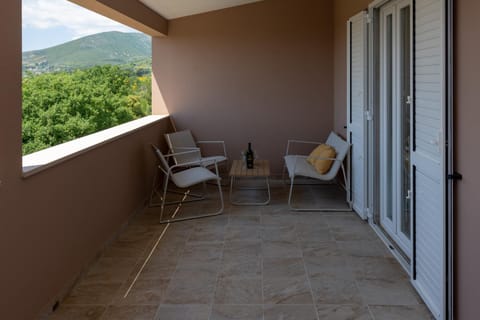 Balcony/Terrace, Balcony/Terrace