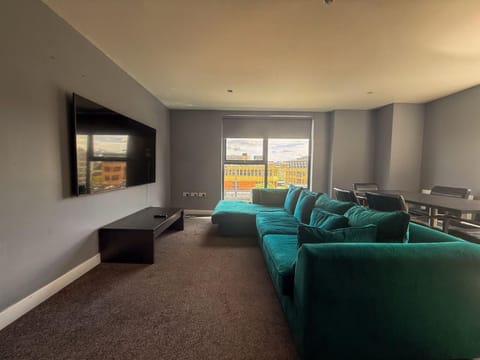 TV and multimedia, Living room