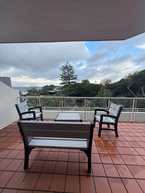 Natural landscape, View (from property/room), Living room, Seating area