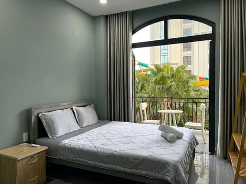 Bed, View (from property/room), Balcony/Terrace, Photo of the whole room, Bedroom