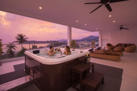 Hot Tub, Balcony/Terrace, Sea view