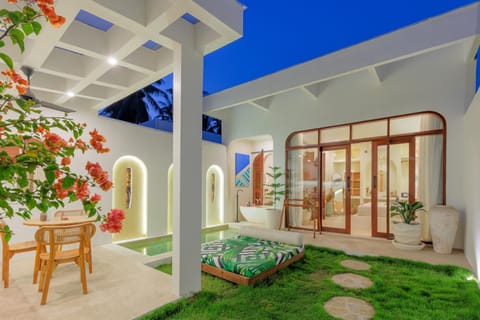 Property building, Garden, Garden view, Pool view